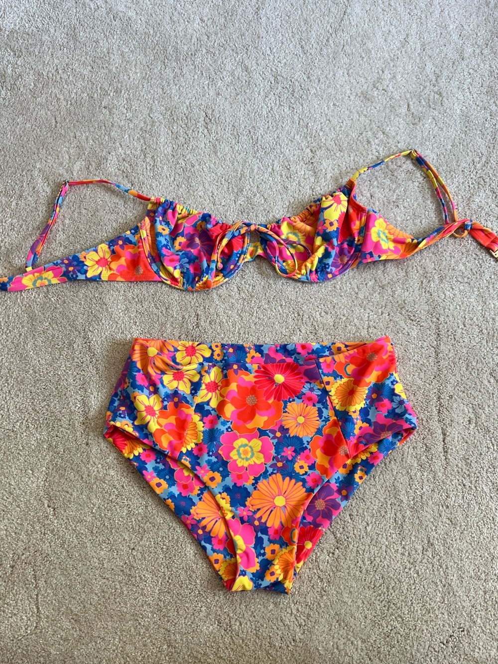 Kulani Kinis Bikini